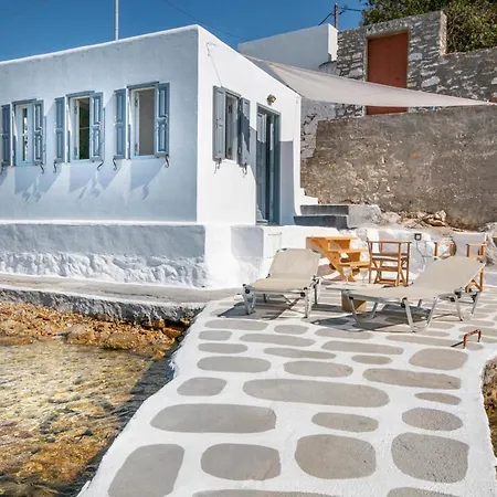 On The Rocks سيمي